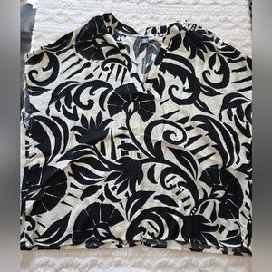 SHEIN Curve 1XL Black & White Abstract Print Blouse